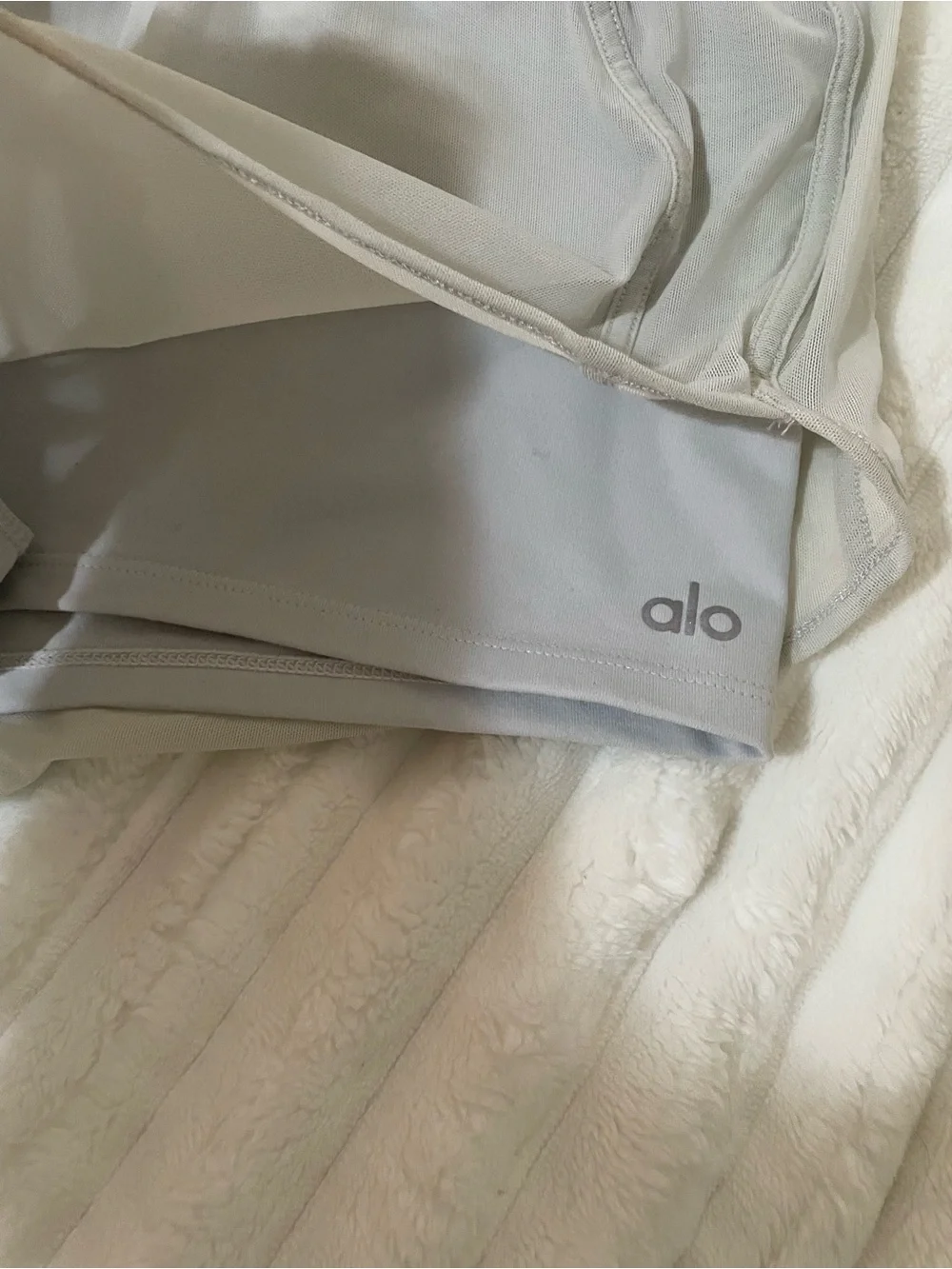 ALO Yoga Women’s White Run Short with Drawstring Waist